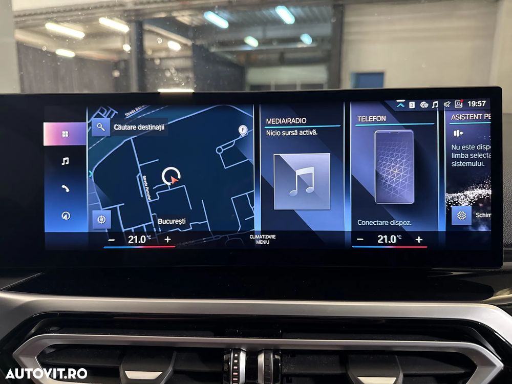 BMW Seria 3 320i xDrive Aut. - 18