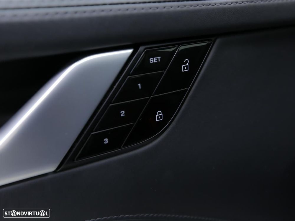 Porsche 911 (992) Turbo S PDK - 22