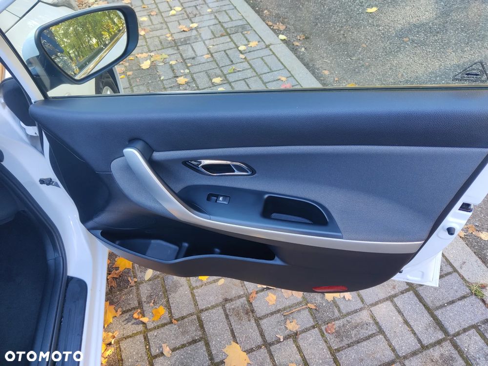 Kia Ceed - 23