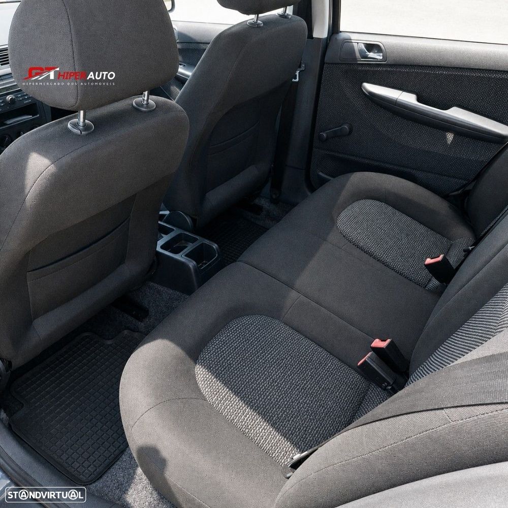 Skoda Fabia Break 1.2 Ambiente - 8