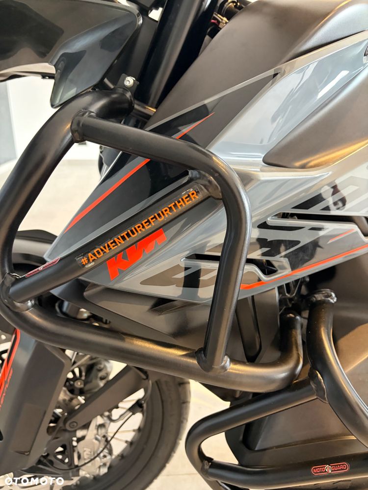KTM Adventure - 9