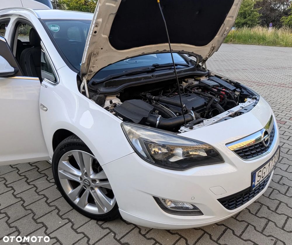 Opel Astra 1.6 T Sport - 8