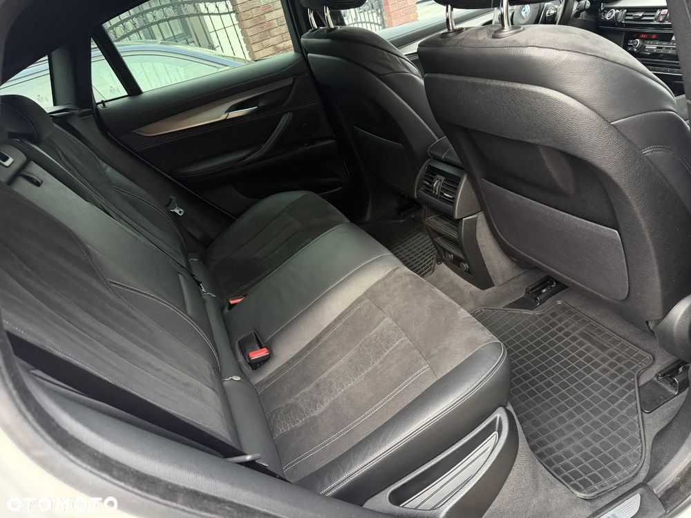 BMW X6 xDrive30d M Sport - 33
