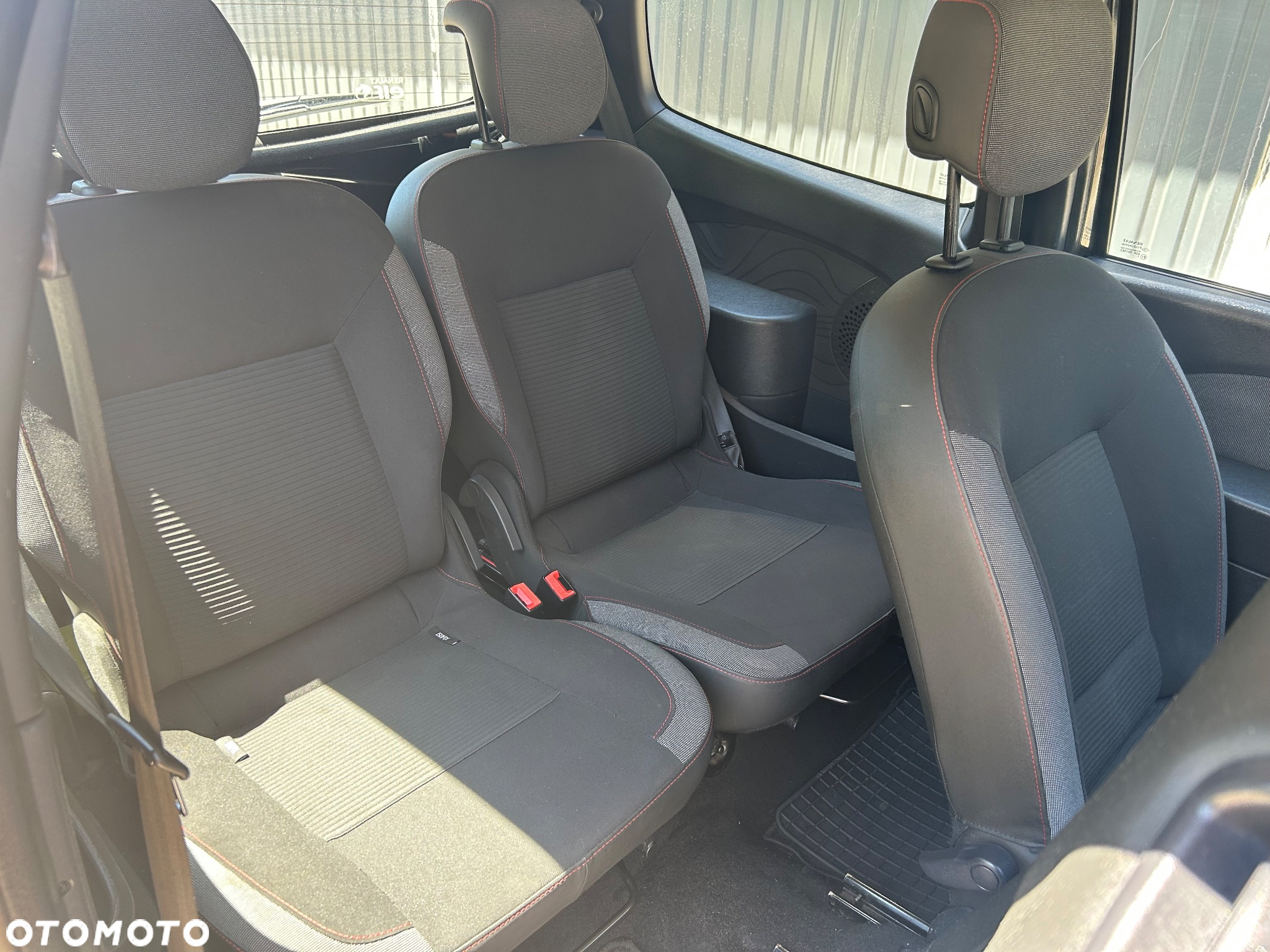 Renault Twingo 1.2 16V Dynamique - 4