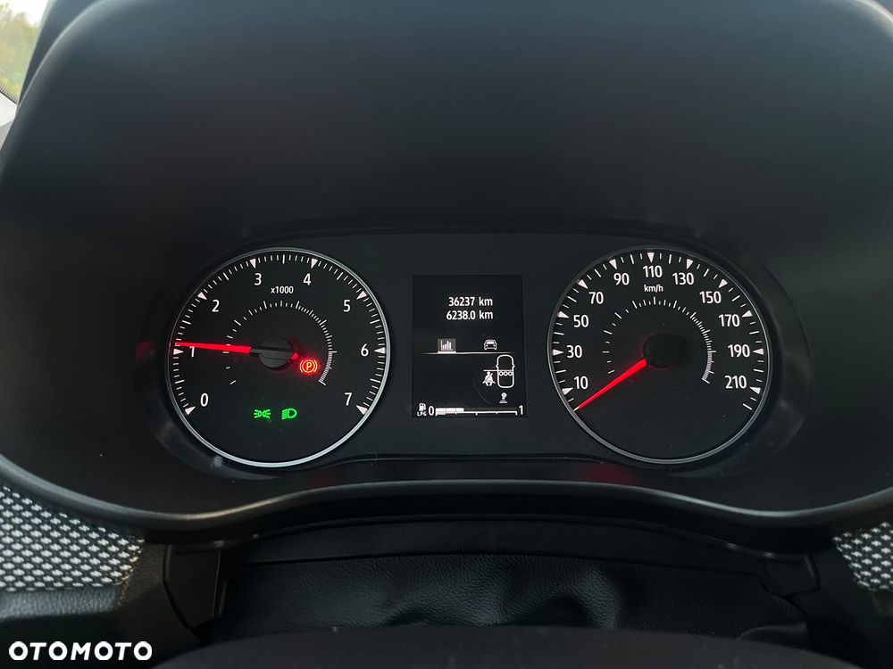 Dacia Sandero Stepway TCe 100 Celebration - 17