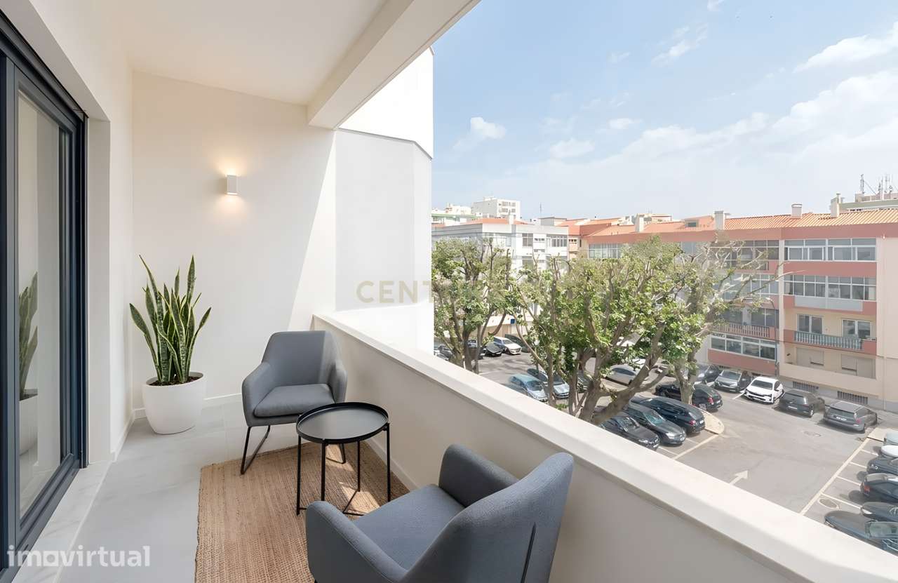 Apartamento T2 em Oeiras com Varanda e Boa Exposição Solar - Grande imagem: 3/26