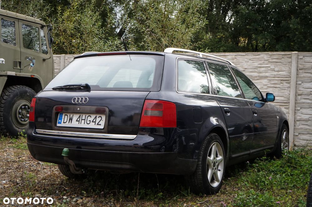 Audi A6 Avant 2.5 TDI - 5