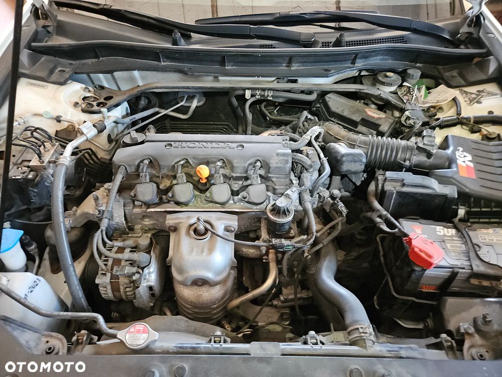 Honda Accord 2.0 Comfort - 32