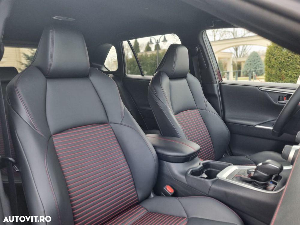 Toyota RAV4 2.5 PHEV VVT-iE 4x4 Style Bi-Tone - 10