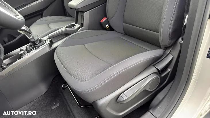 SsangYong Tivoli - 12