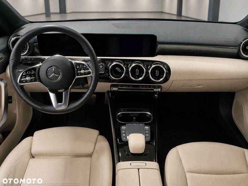 Mercedes-Benz CLA 250 e PHEV 8G-DCT - 6