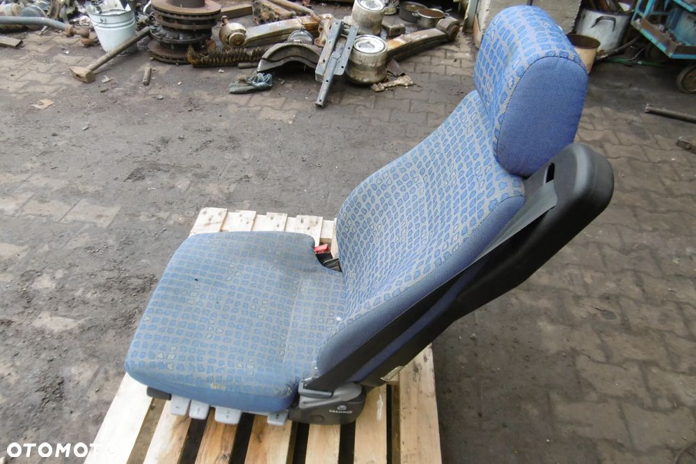 Fotel kierowcy Man L2000 - 1