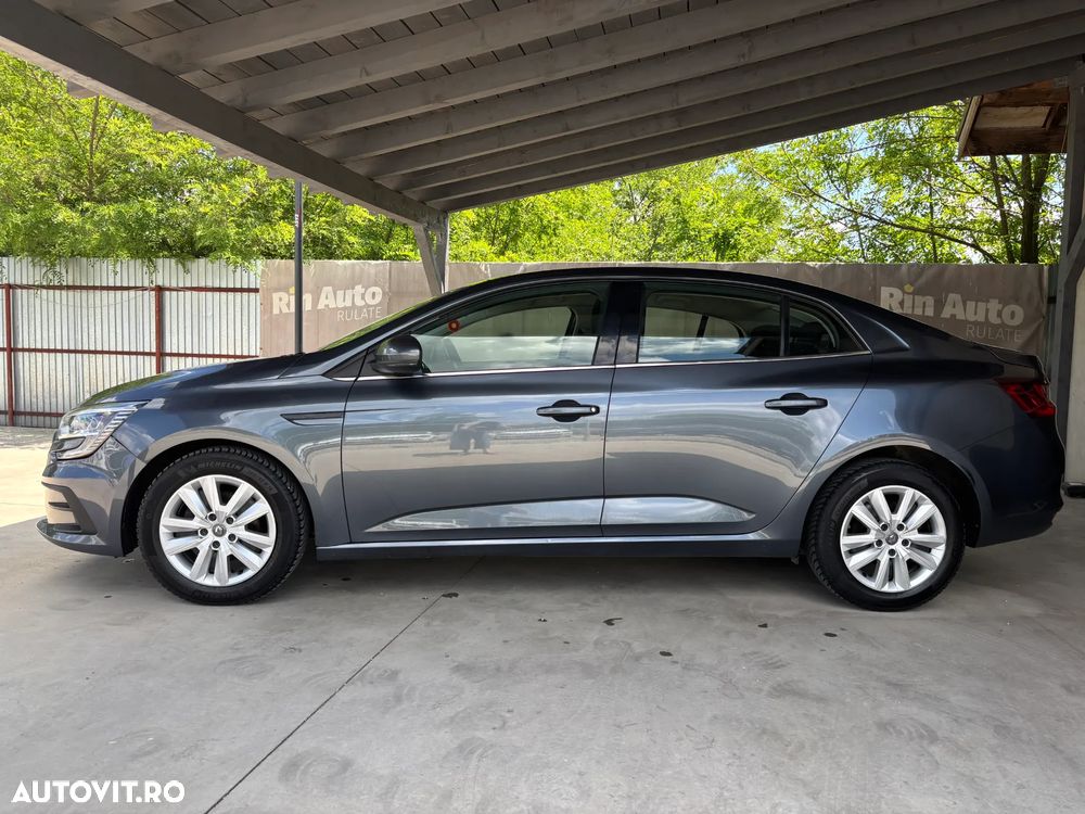 Renault Megane TCE 114 GPF Life - 9