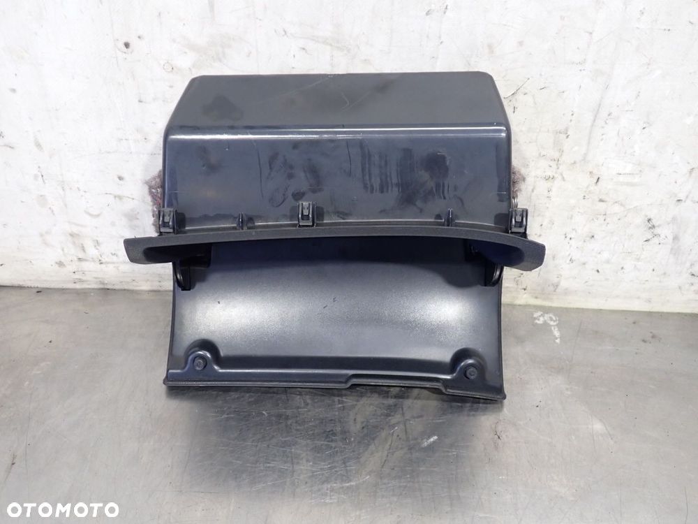 SCHOWEK PASAŻERA SKODA FABIA II 1.2 - 2