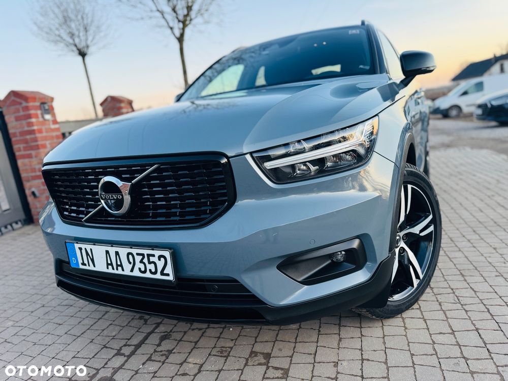 Volvo XC 40 D4 AWD Geartronic R-Design - 35