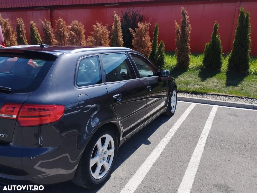 Audi A3 Sportback 2.0 TFSI quattro S-tronic Ambition - 4