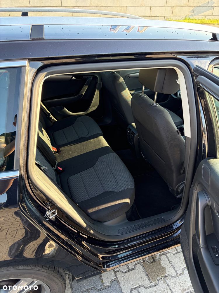 Volkswagen Passat 2.0 TDI BlueMotion Technology Comfortline - 11