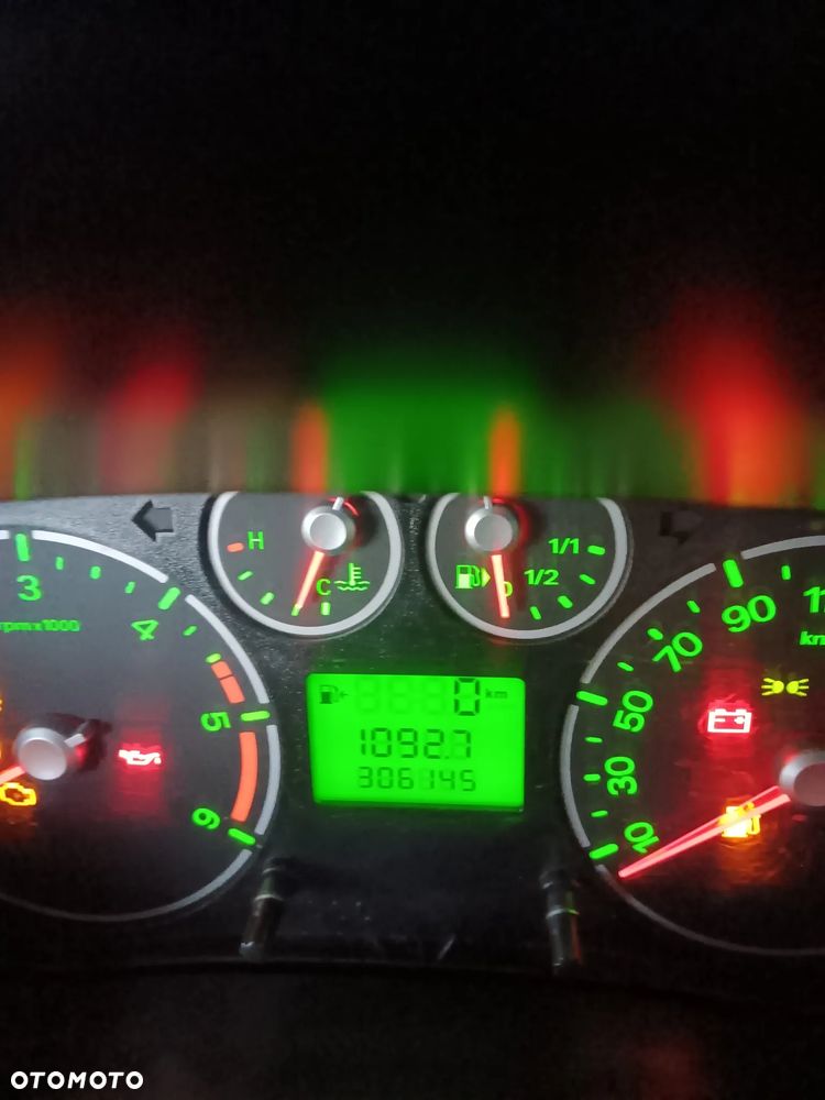 Ford Transit Connect - 1