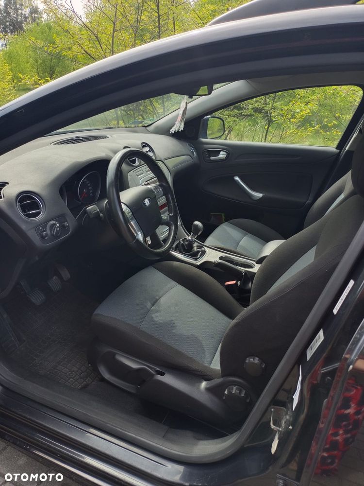 Ford Mondeo 2.0 TDCi Titanium - 6