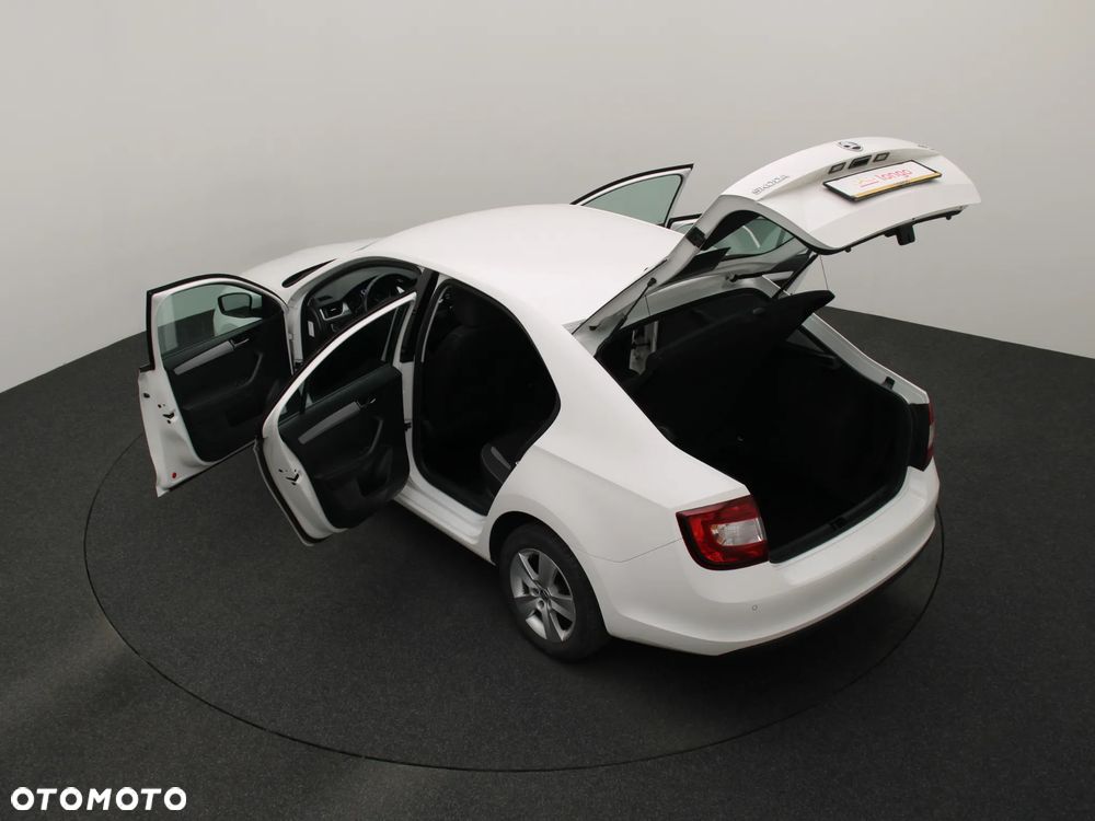 Skoda RAPID 1.4 TDI DPF Clever - 13