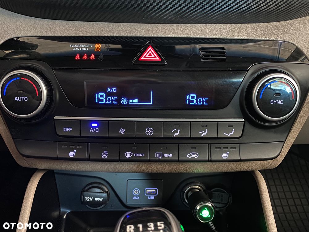 Hyundai Tucson - 25