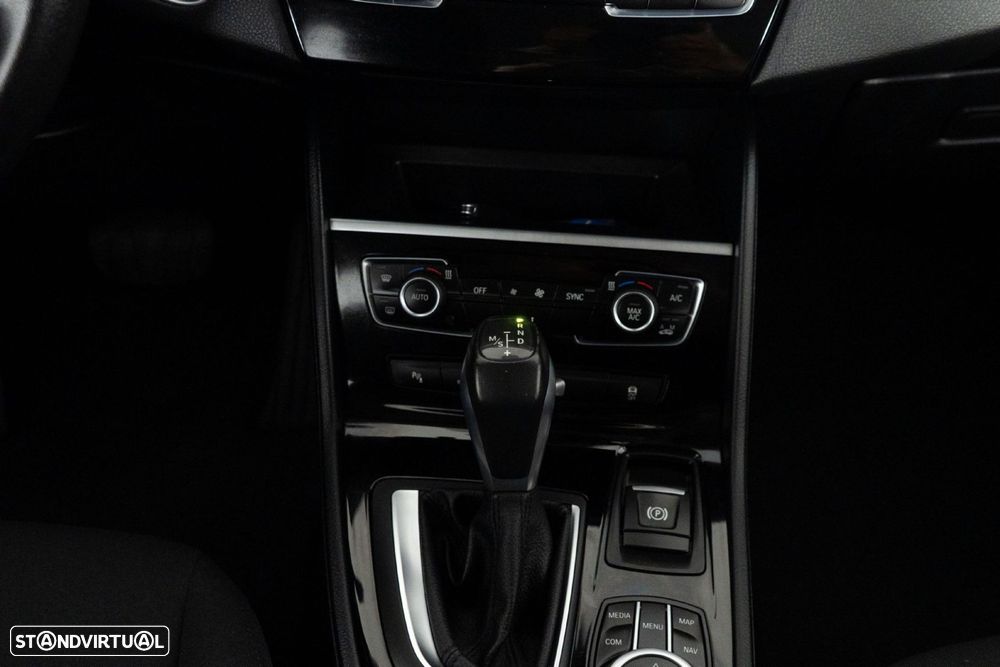 BMW 225xe Active Tourer Advantage - 26