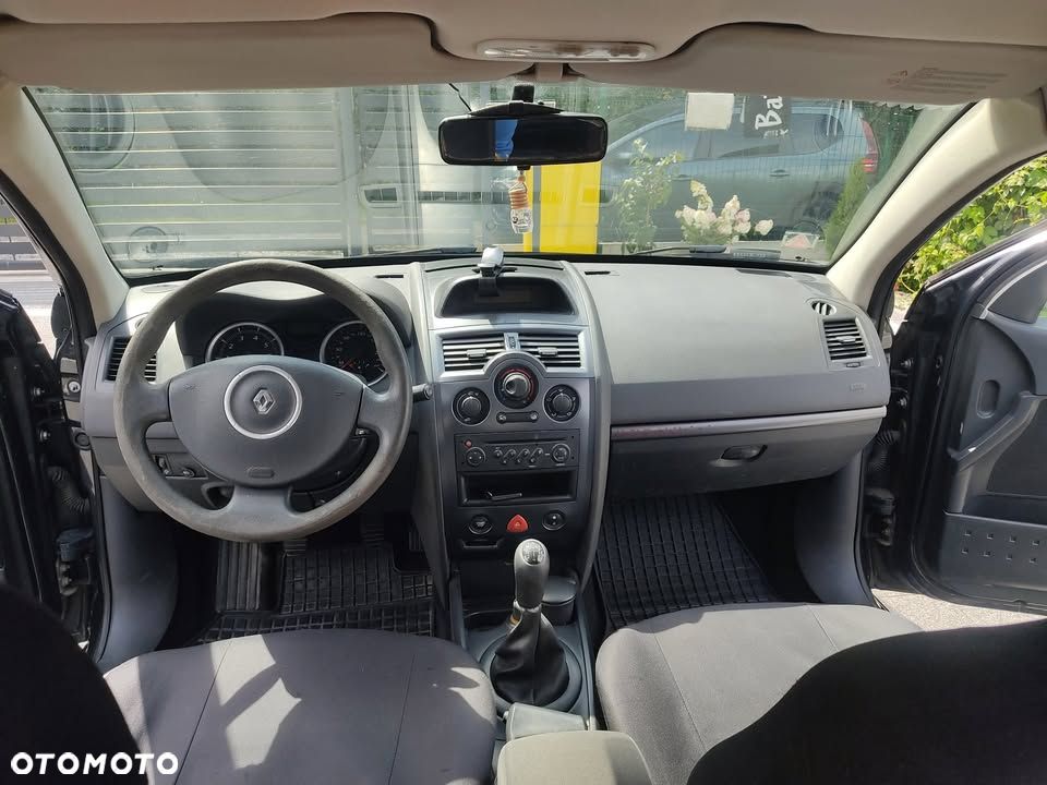 Renault Megane 1.4 16V Expression - 6