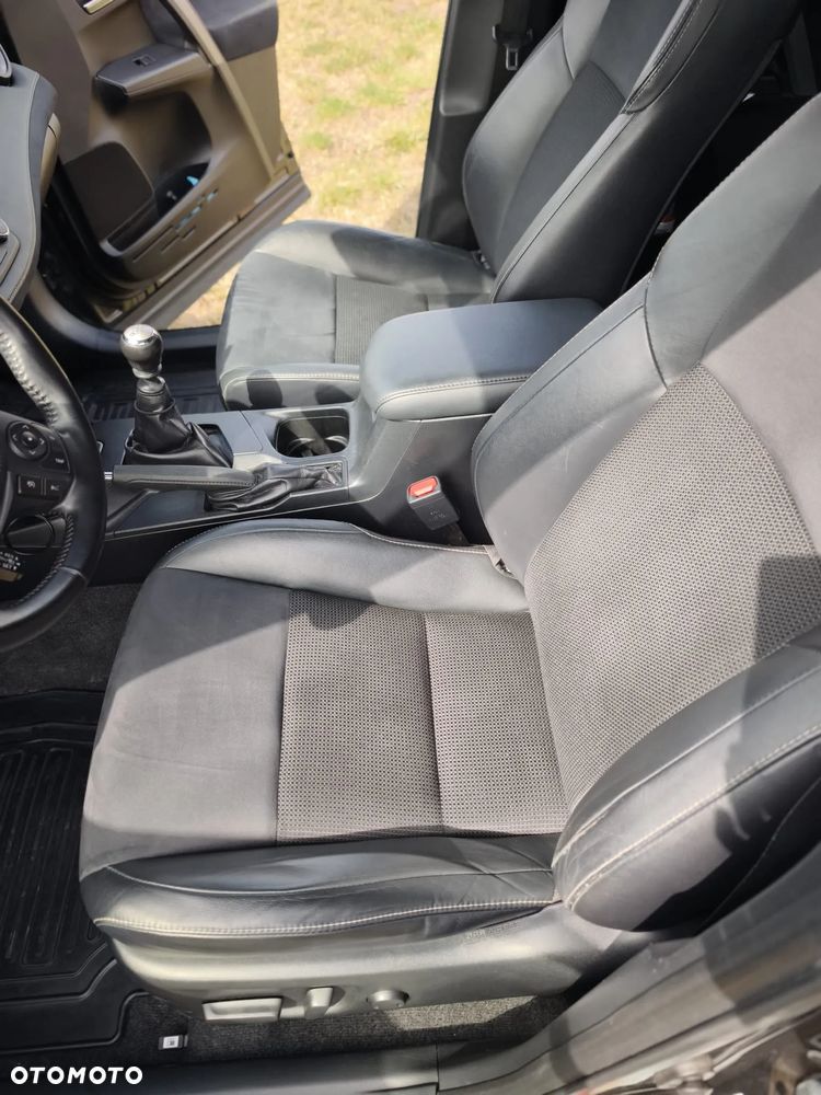 Toyota RAV4 2.0 Premium 4x4 - 11