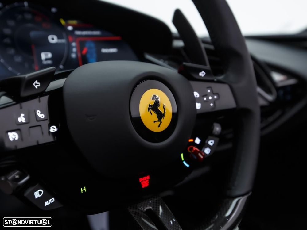 Ferrari SF90 Spider — fotografia 30