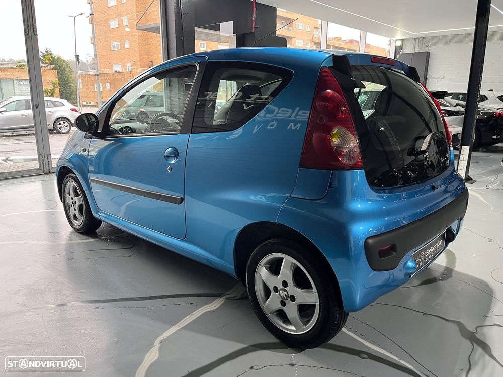 Peugeot 107 1.0 Trendy E4 - 6