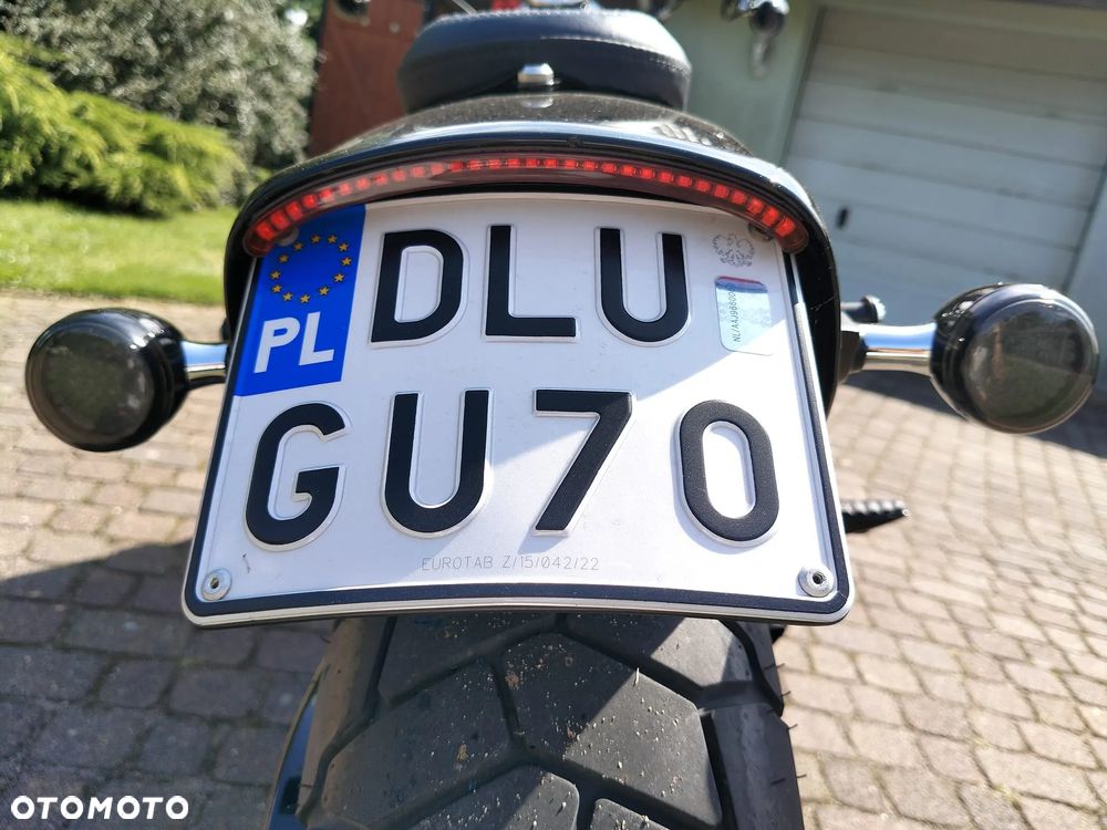 Harley-Davidson Softail Fat Bob - 10