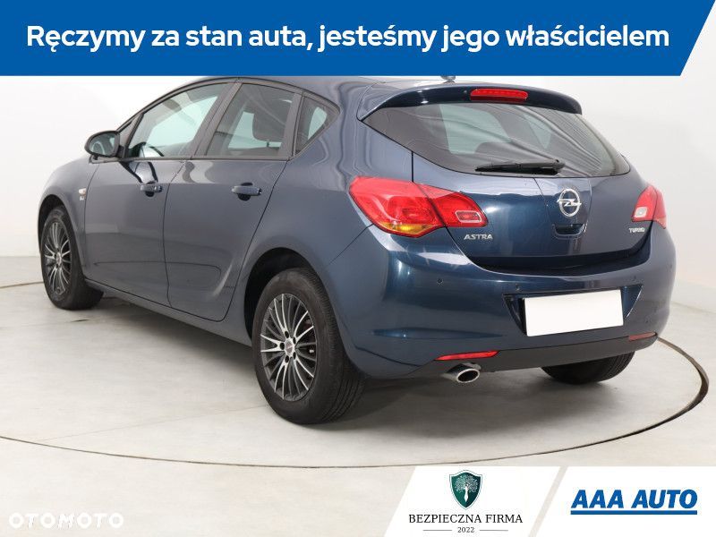Opel Astra - 6