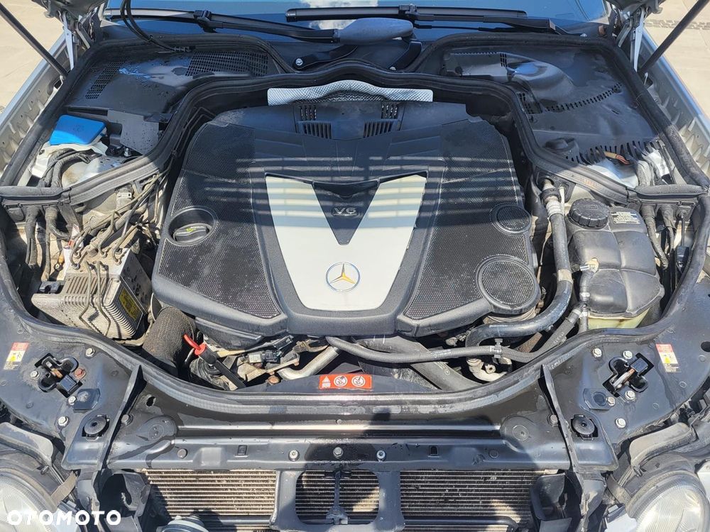 Mercedes-Benz Klasa E 320 CDI 4-Matic T Avantgarde - 18