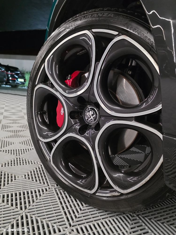 Alfa Romeo Tonale 1.5 Hybrid Edizione Speciale - 14