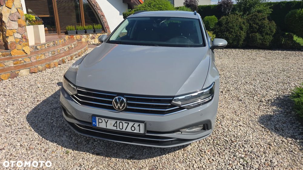 Volkswagen Passat 2.0 TDI SCR Style DSG - 24