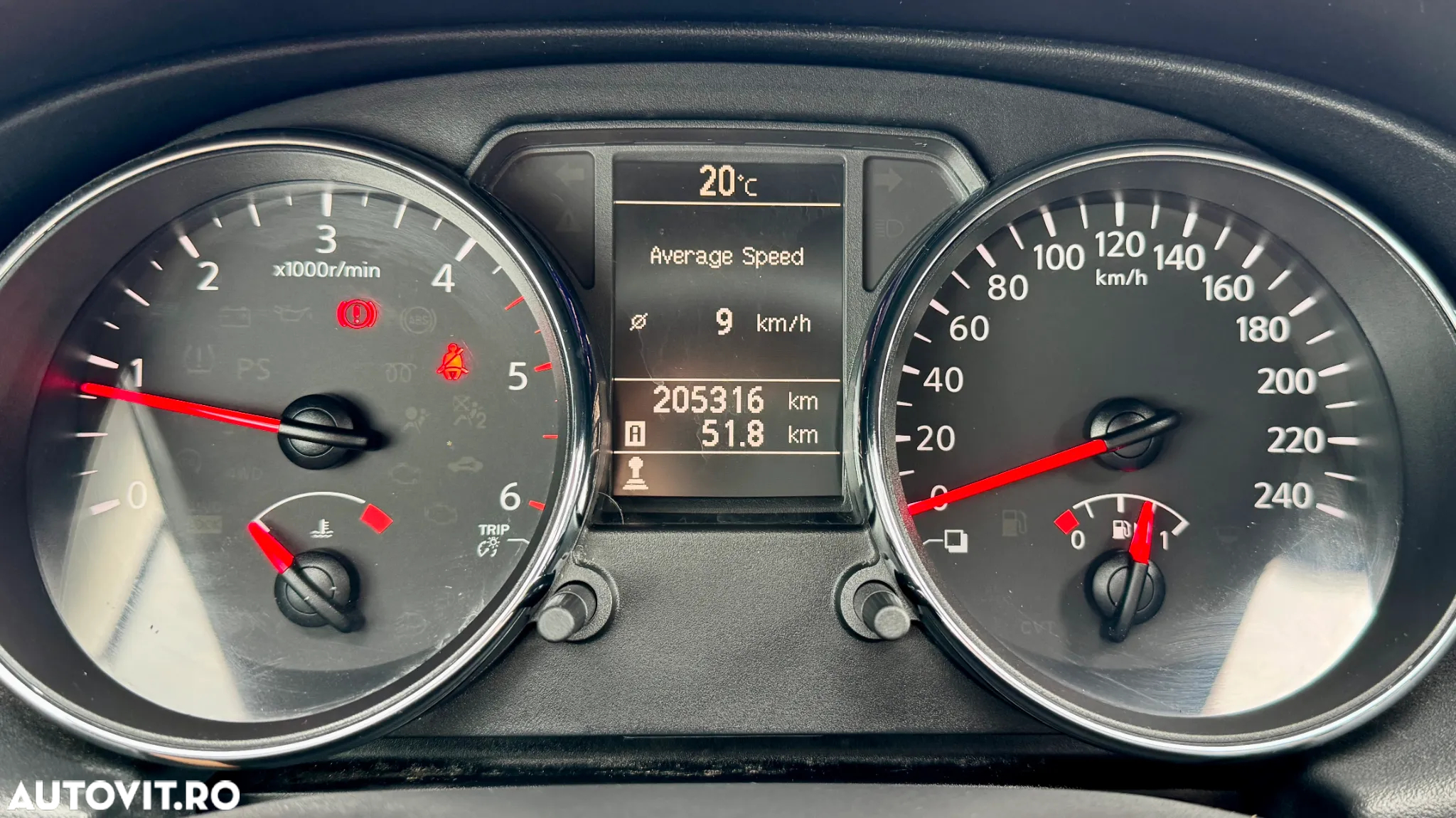 Nissan Qashqai 1.6 DCI Start/Stop Tekna - 12