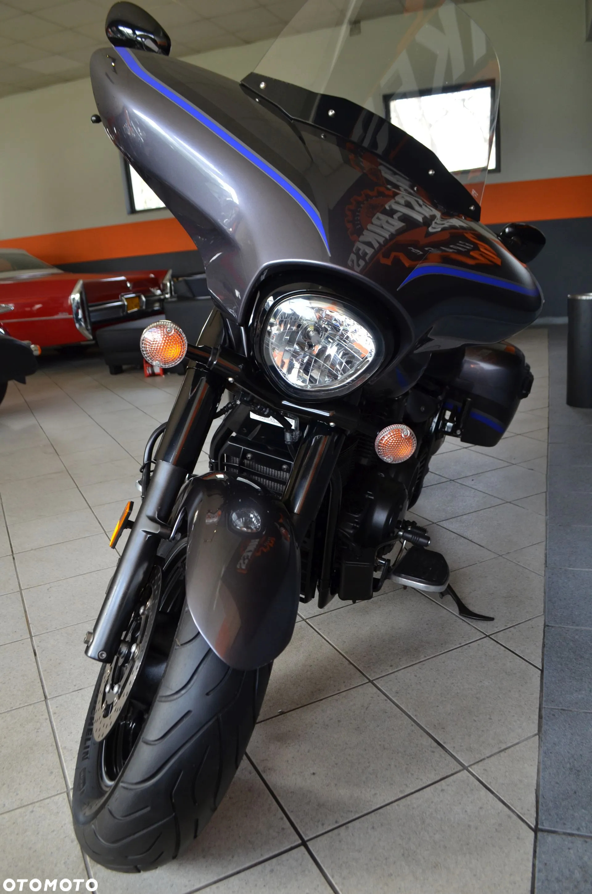Yamaha XVS - 8