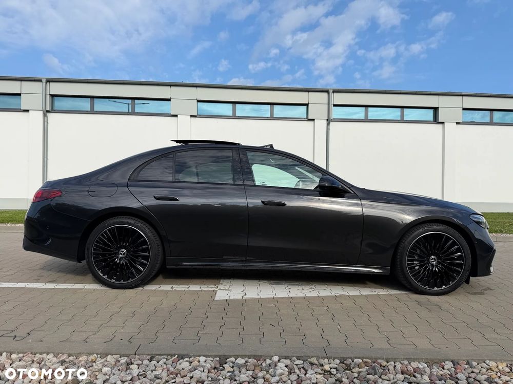 Mercedes-Benz Klasa E 220 d mHEV 4-Matic AMG 9G-Tronic - 8
