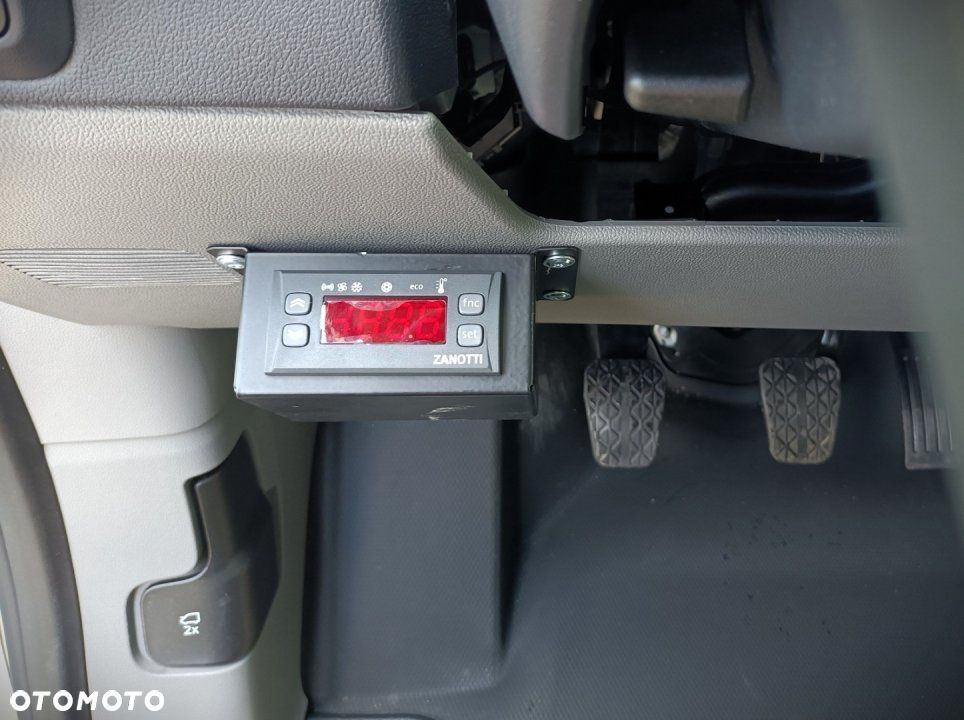 Ford Transit Custom - 16