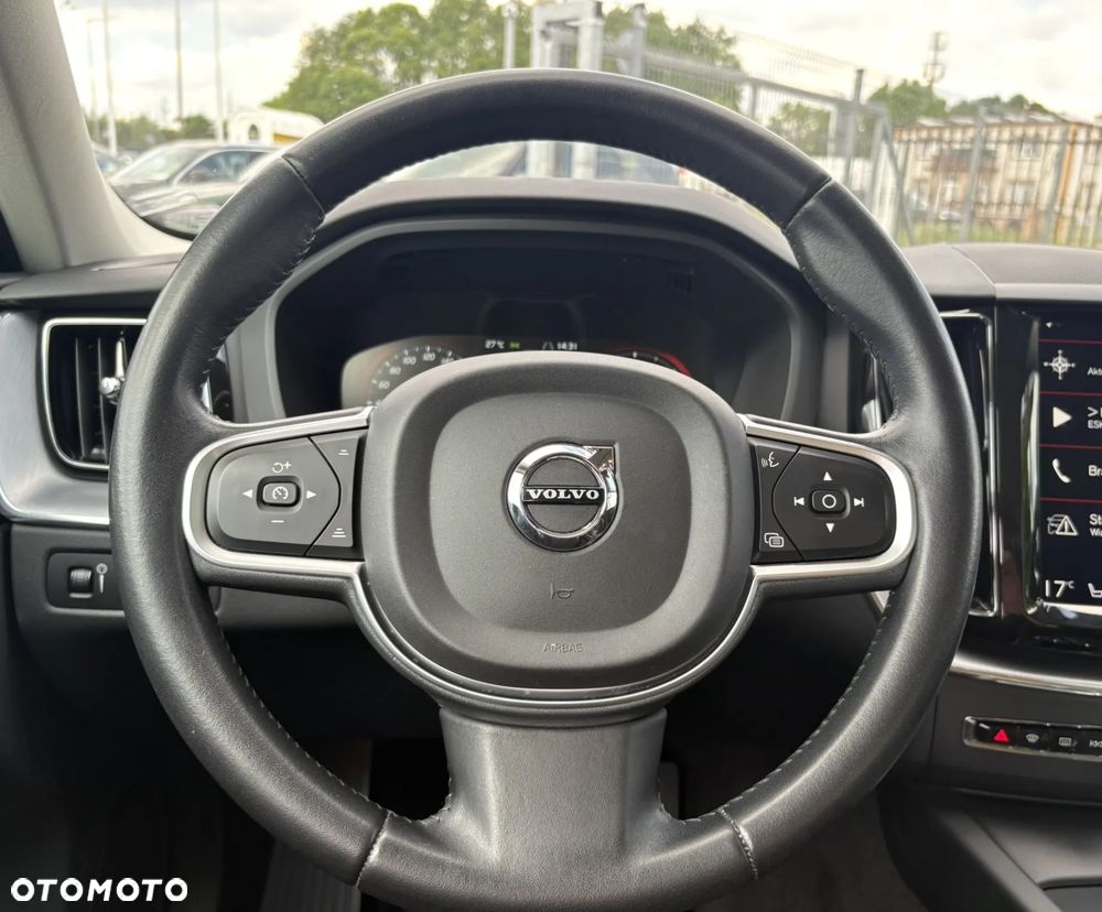 Volvo XC 60 D4 SCR AWD Momentum - 12