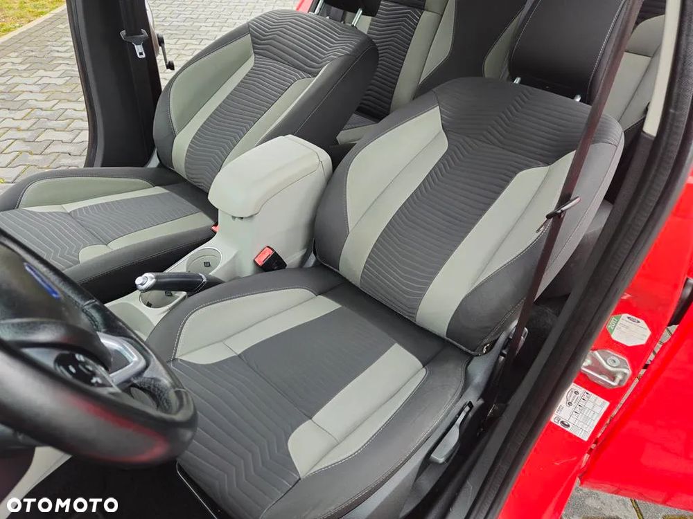 Ford Fiesta 1.0 EcoBoost Titanium ASS - 6