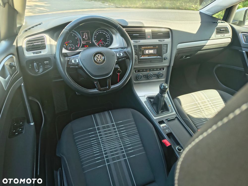 Volkswagen Golf 1.2 TSI BlueMotion Technology Lounge - 6