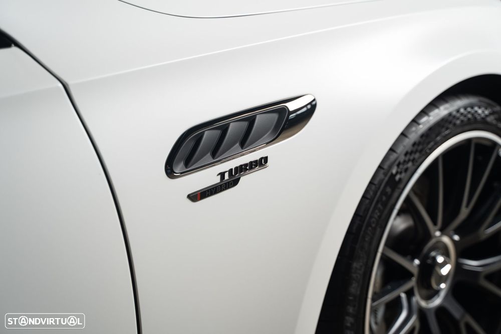 Mercedes-Benz E 53 AMG HYBRID 4Matic+ SpeedshiftFT TCT 9G - 11