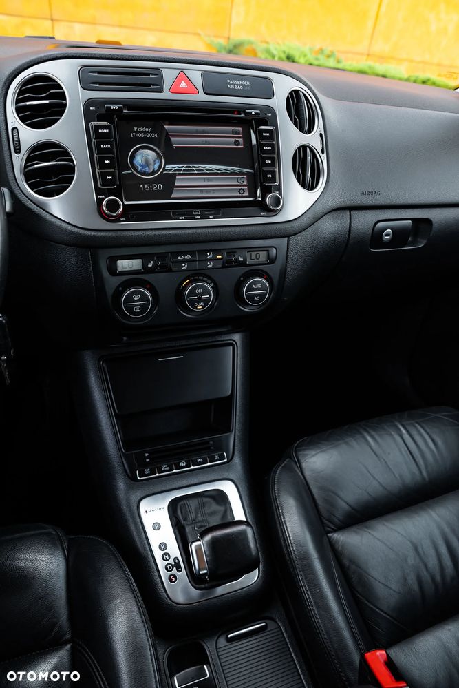 Volkswagen Tiguan 2.0 TSI 4Mot Sport DSG - 32