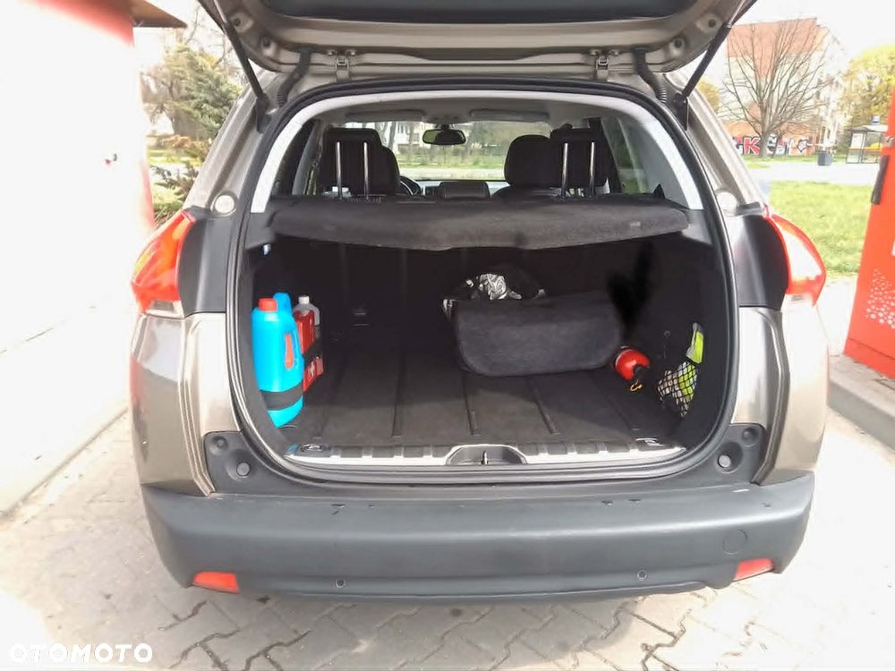 Peugeot 2008 82 VTI Allure - 15