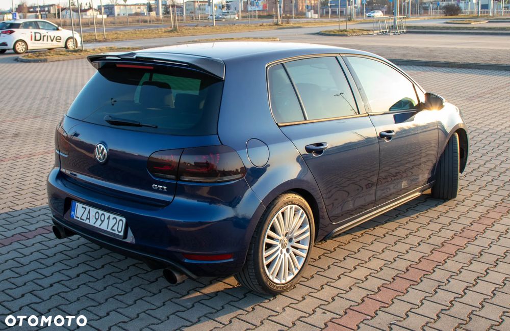 Volkswagen Golf 2.0 GTI - 5