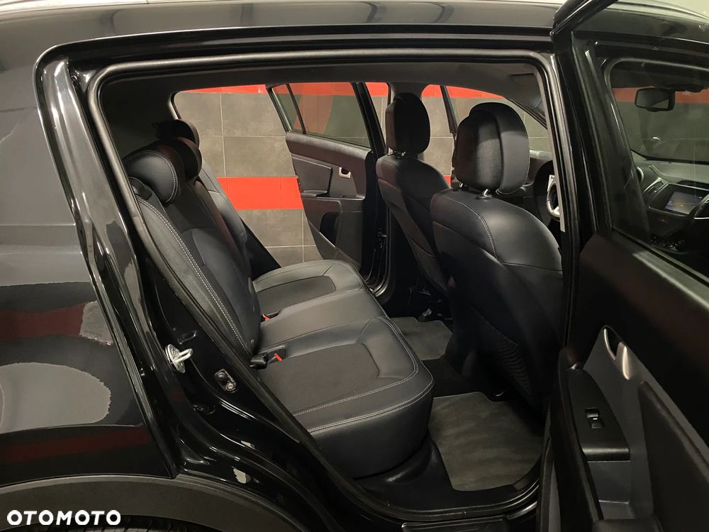 Kia Sportage 2.0 M - 25