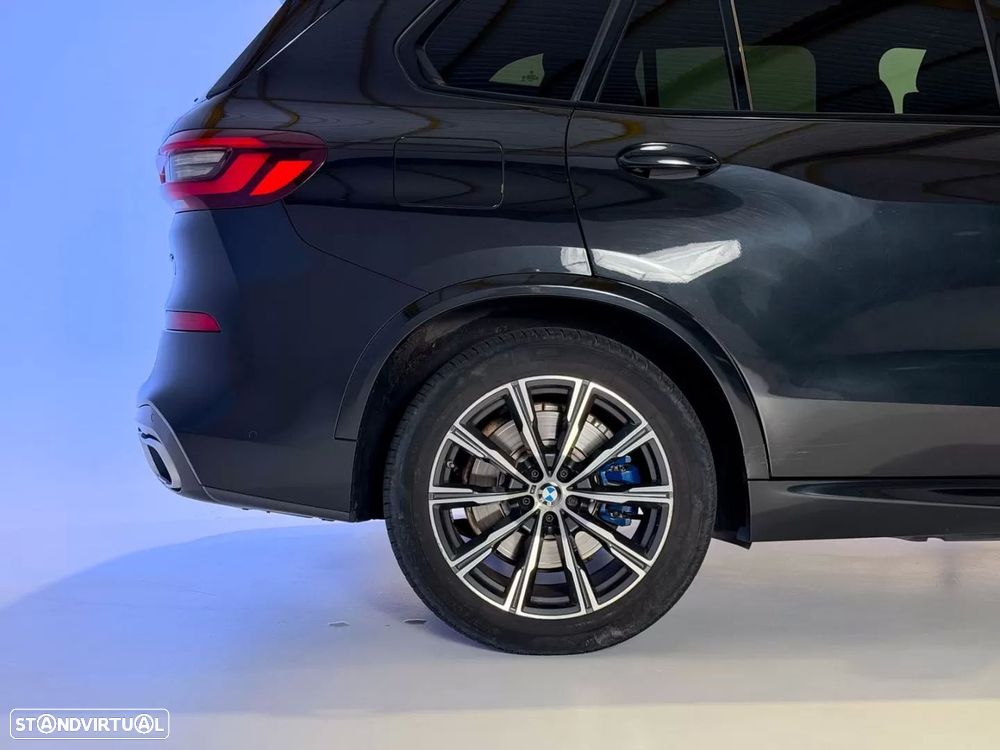 BMW X5 45 e xDrive Pack M - 14