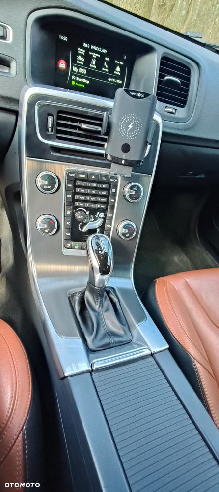 Volvo S60 T5 Geartronic RDesign - 16