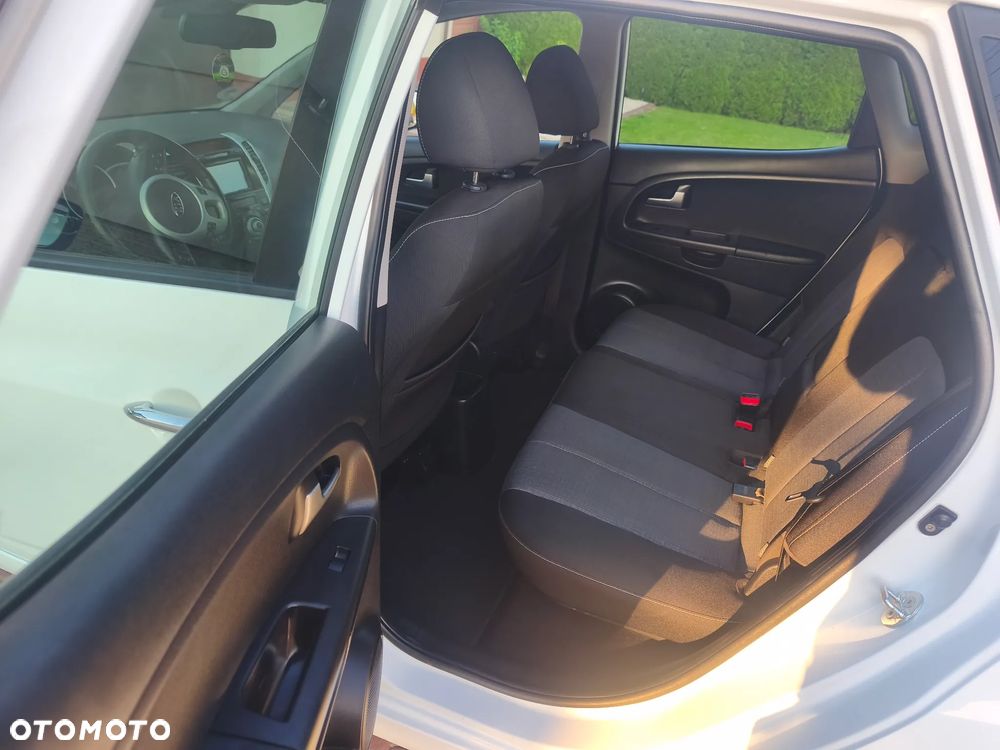 Kia Venga 1.4 XL - 7